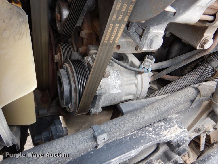 image for item DN7288 2014 Peterbilt 384  semi truck