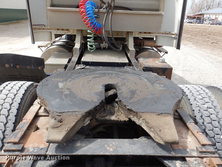 image for item DN7292 1992 Kenworth T800  semi truck