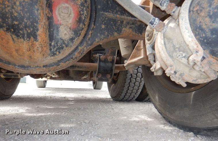 image for item DN7292 1992 Kenworth T800  semi truck