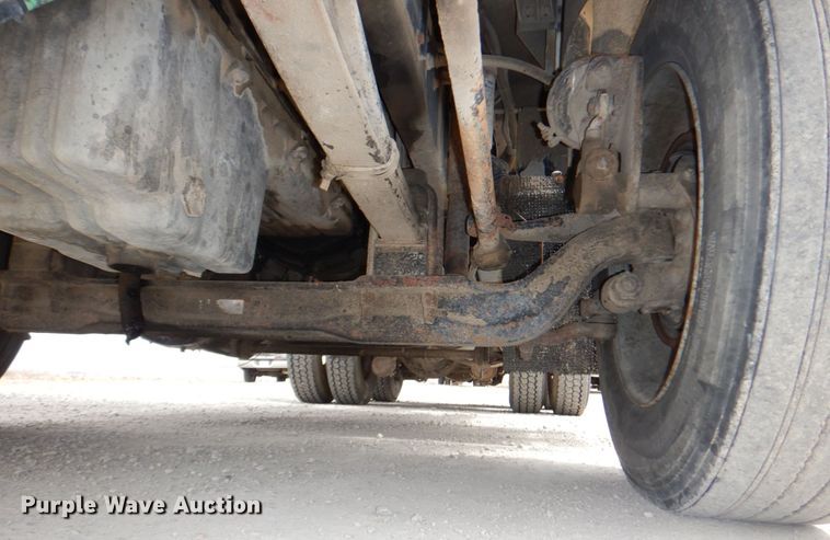 image for item DN7292 1992 Kenworth T800  semi truck