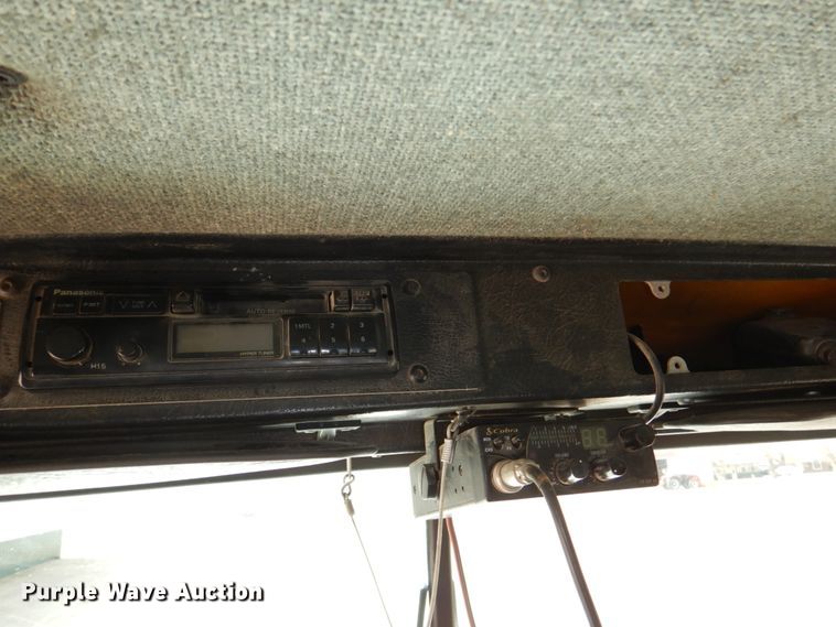 image for item DN7292 1992 Kenworth T800  semi truck