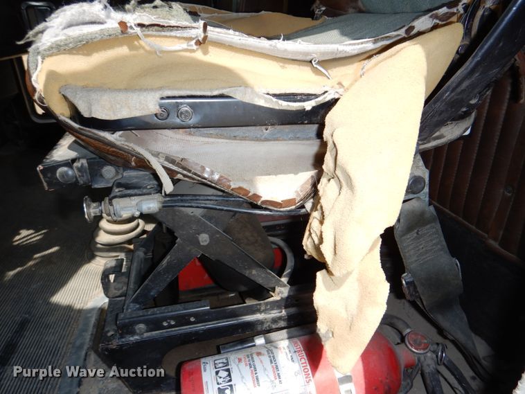 image for item DN7292 1992 Kenworth T800  semi truck