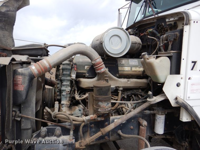 image for item DN7292 1992 Kenworth T800  semi truck