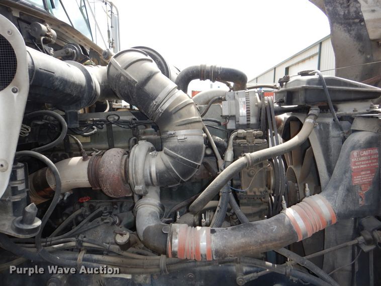 image for item DN7292 1992 Kenworth T800  semi truck