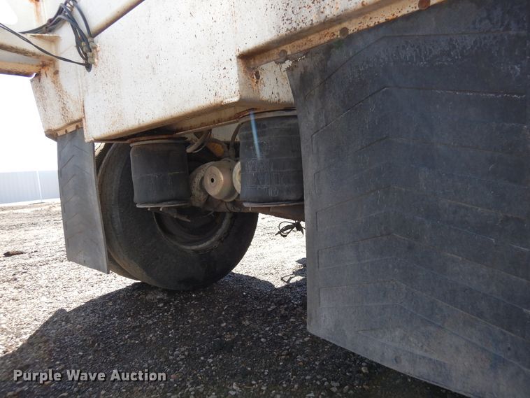 image for item DR1133 2001 Schaller  bottom dump trailer