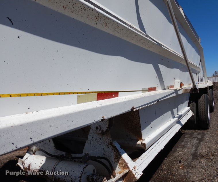 image for item DR1133 2001 Schaller  bottom dump trailer