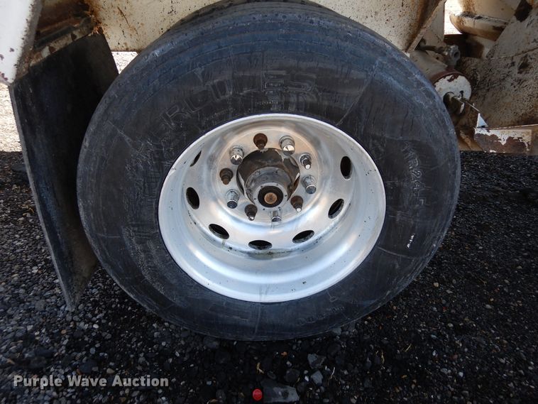 image for item DR1133 2001 Schaller  bottom dump trailer