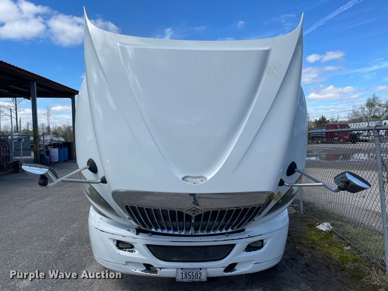 image for item FV9406 2013 International ProStar  semi truck