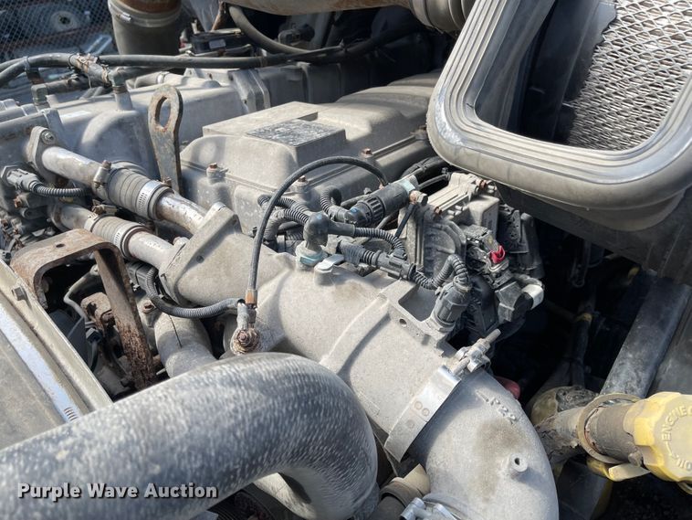 image for item FV9406 2013 International ProStar  semi truck