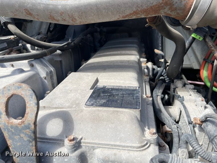 image for item FV9406 2013 International ProStar  semi truck