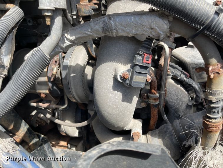 image for item FV9406 2013 International ProStar  semi truck