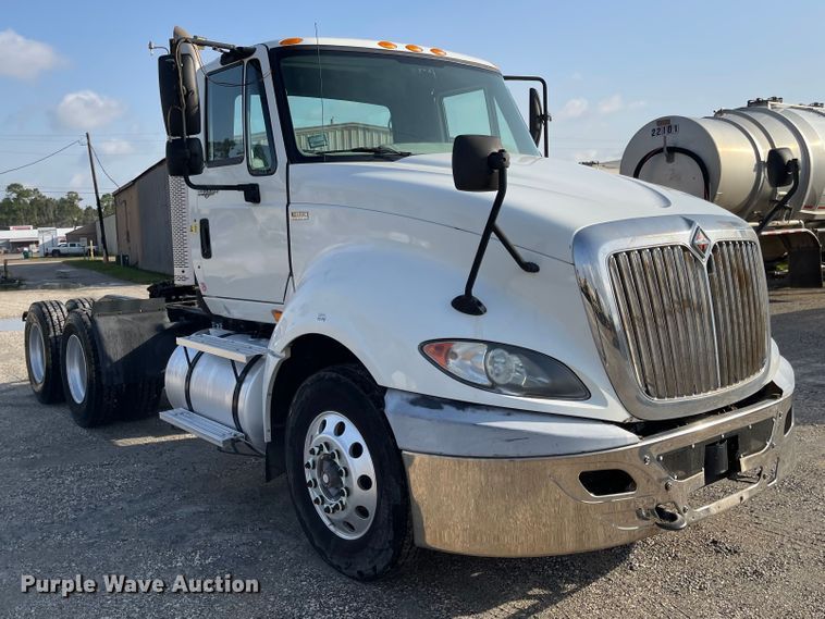 image for item FV9407 2012 International ProStar Plus 122  semi truck