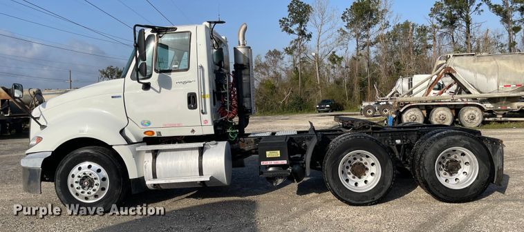 image for item FV9407 2012 International ProStar Plus 122  semi truck