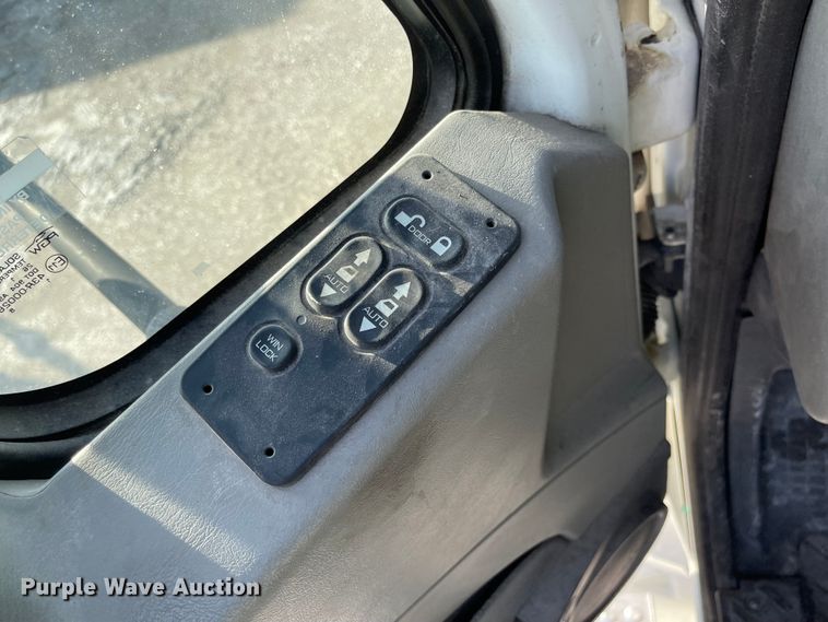 image for item FV9407 2012 International ProStar Plus 122  semi truck