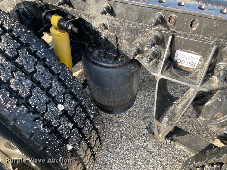 image for item FV9407 2012 International ProStar Plus 122  semi truck