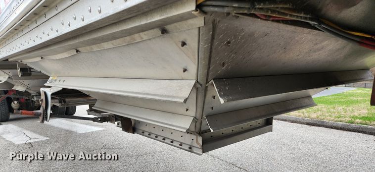 image for item HK9381 2002 Wilson DWH 400  grain trailer