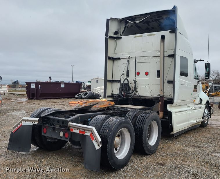 image for item IF9387 2009 International ProStar  semi truck