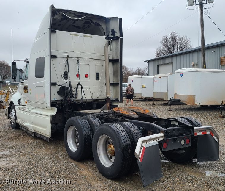 image for item IF9387 2009 International ProStar  semi truck