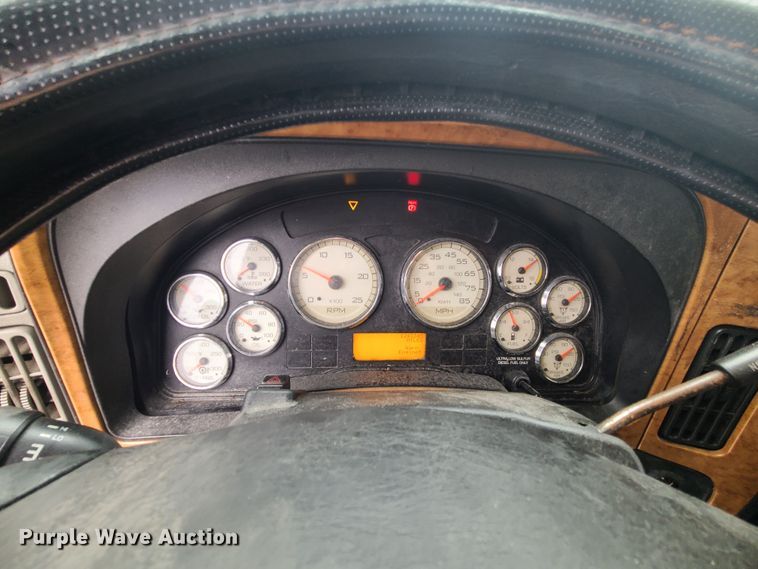 image for item IF9387 2009 International ProStar  semi truck