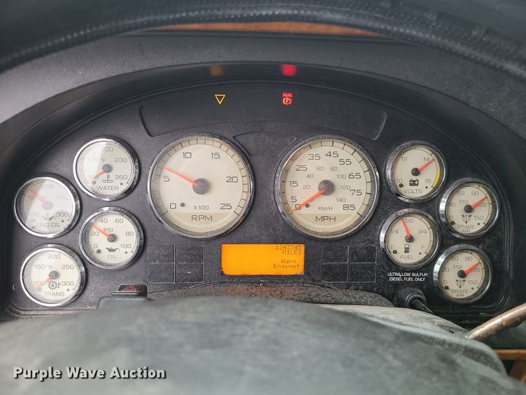 image for item IF9387 2009 International ProStar  semi truck