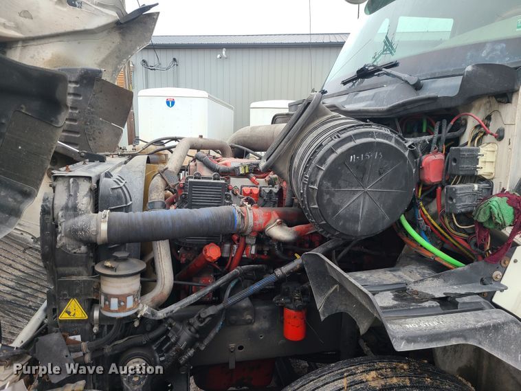 image for item IF9387 2009 International ProStar  semi truck