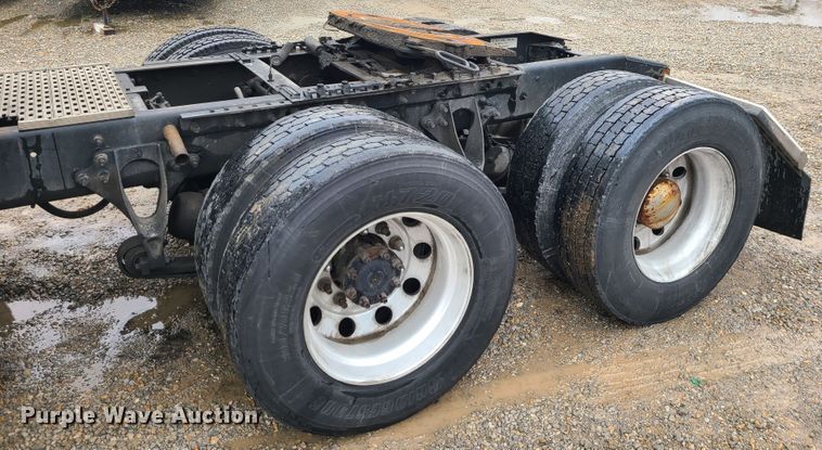 image for item IF9387 2009 International ProStar  semi truck