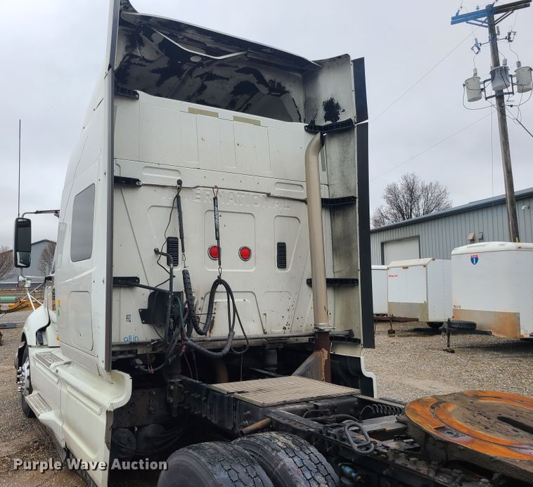 image for item IF9387 2009 International ProStar  semi truck