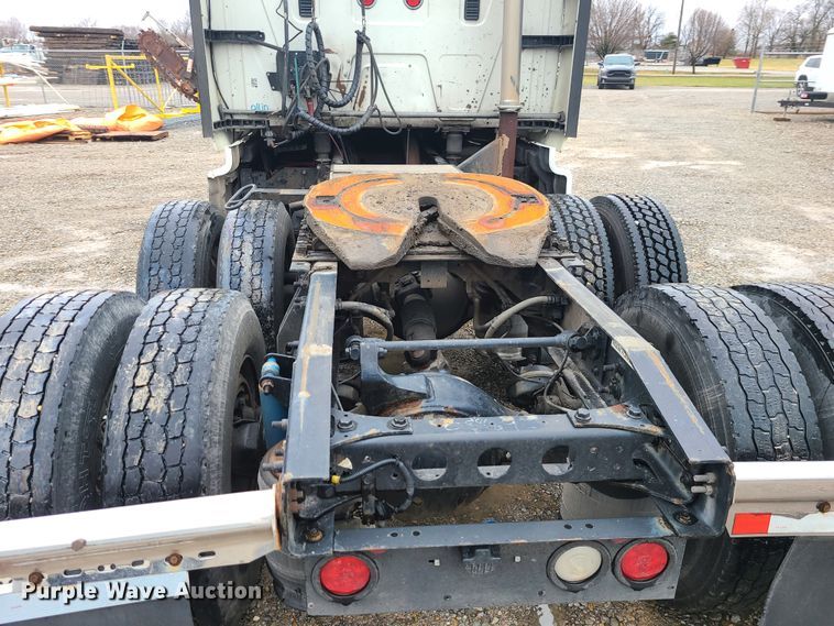 image for item IF9387 2009 International ProStar  semi truck