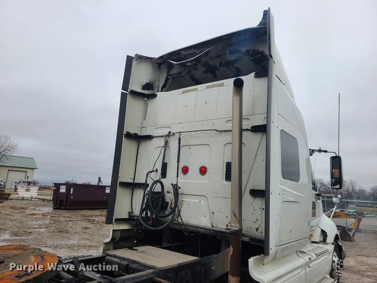 image for item IF9387 2009 International ProStar  semi truck