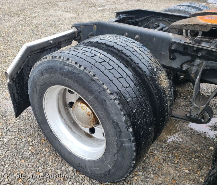 image for item IF9387 2009 International ProStar  semi truck