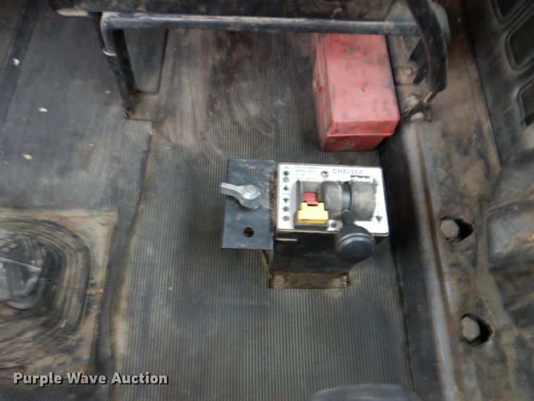 image for item IM9852 2001 Mack RD Series  semi truck