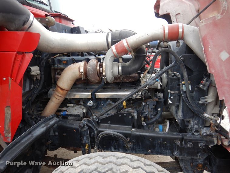 image for item IM9852 2001 Mack RD Series  semi truck