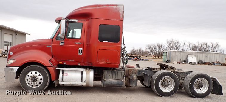 image for item IS9397 2012 International ProStar  semi truck