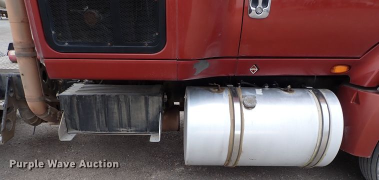 image for item IS9397 2012 International ProStar  semi truck