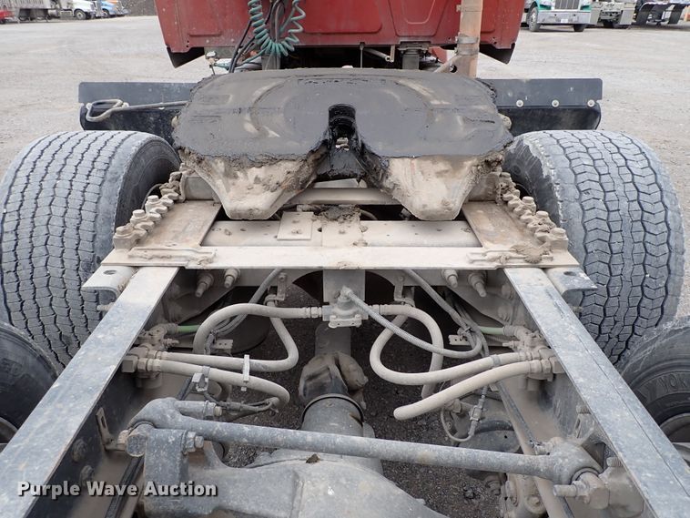 image for item IS9397 2012 International ProStar  semi truck