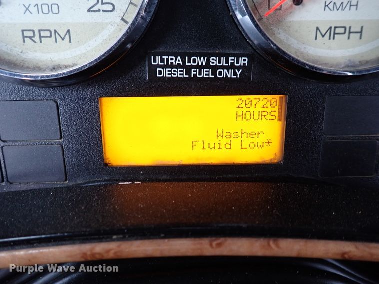 image for item IS9397 2012 International ProStar  semi truck