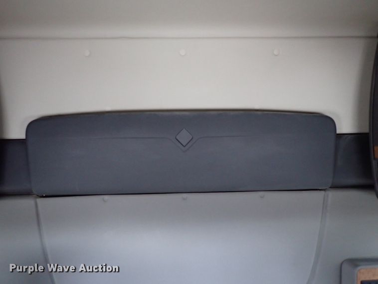 image for item IS9397 2012 International ProStar  semi truck