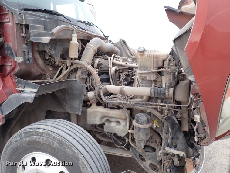 image for item IS9397 2012 International ProStar  semi truck