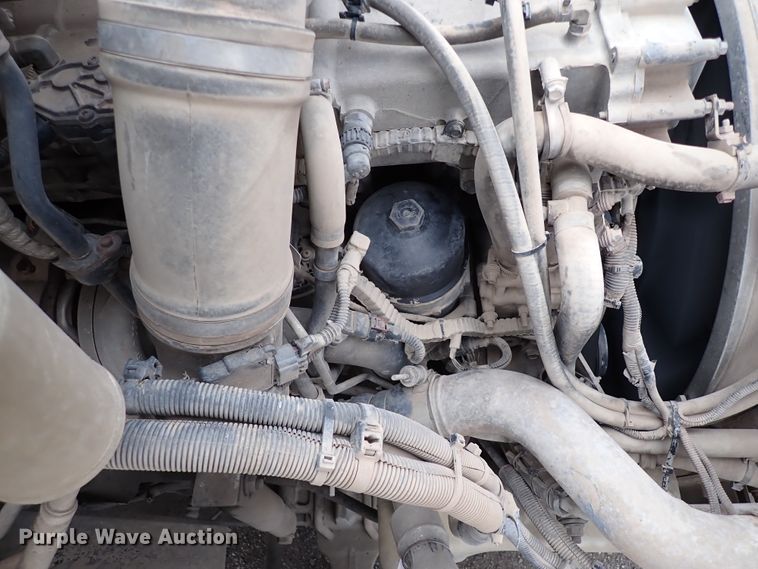 image for item IS9397 2012 International ProStar  semi truck