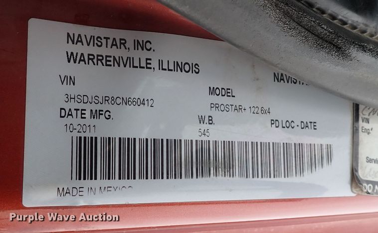 image for item IS9397 2012 International ProStar  semi truck
