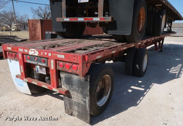 image for item IY9108 1993 Transcraft  flatbed trailer