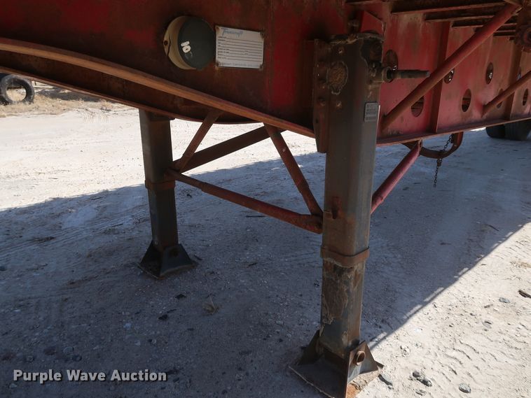 image for item IY9108 1993 Transcraft  flatbed trailer