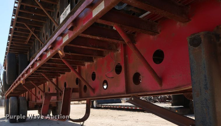 image for item IY9108 1993 Transcraft  flatbed trailer