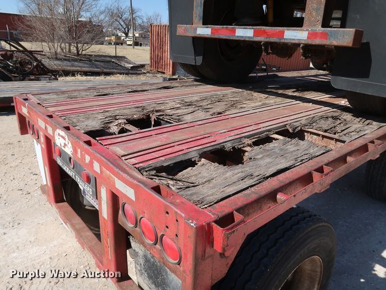 image for item IY9108 1993 Transcraft  flatbed trailer