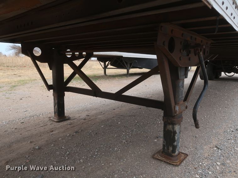 image for item IY9157 2008 Wabash  dry van trailer