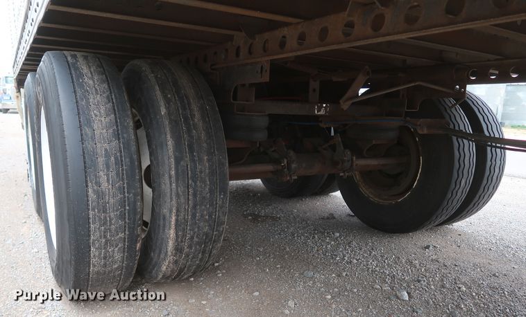 image for item IY9157 2008 Wabash  dry van trailer