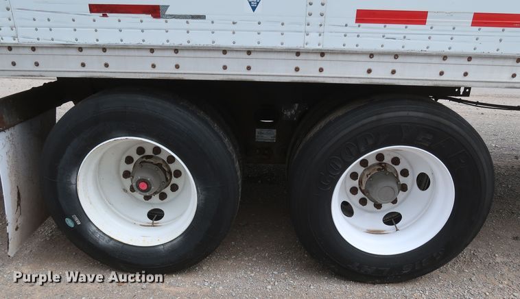 image for item IY9157 2008 Wabash  dry van trailer