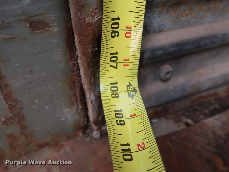 image for item IY9158 1998 Fruehauf  dry van trailer