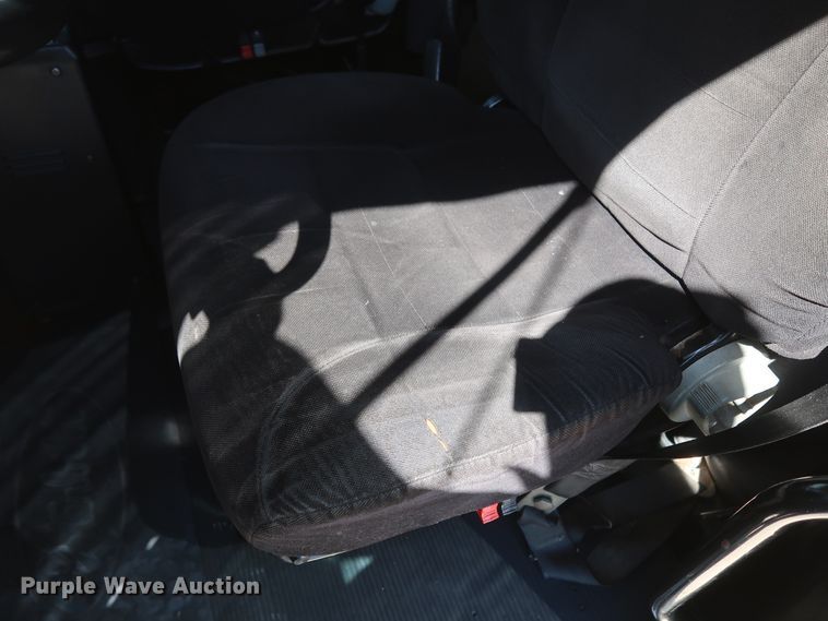 image for item IY9160 2006 Peterbilt 379  semi truck