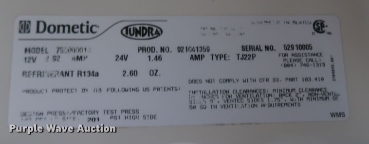 image for item IY9160 2006 Peterbilt 379  semi truck